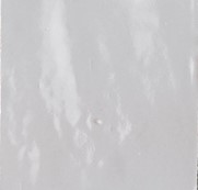 Une couleur de zellige blanche